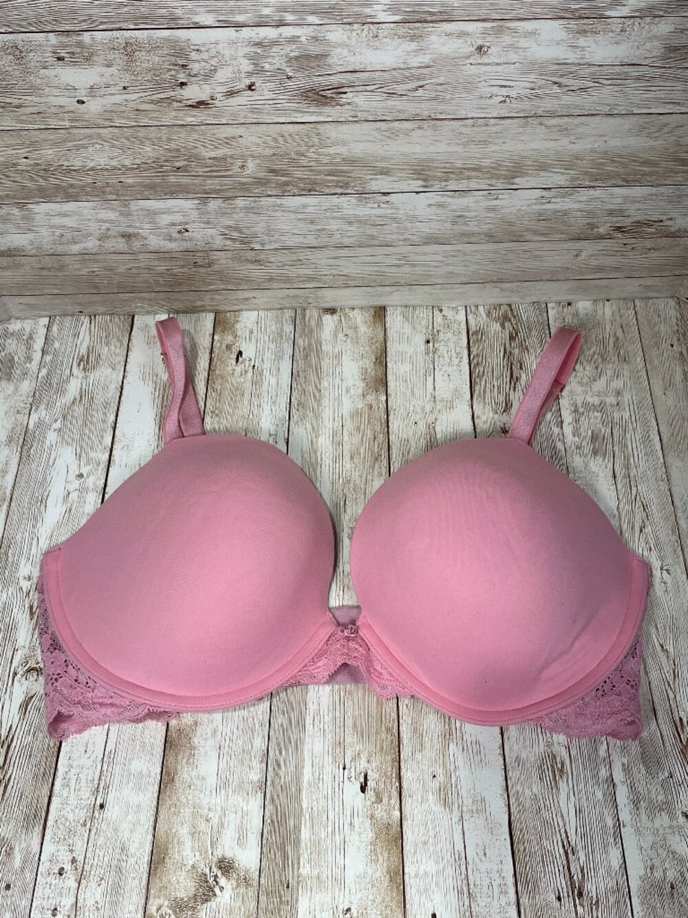 VICTORIA'S SECRET Dream Angels Push-Up 36DD Pink Lace Rose Padded Underwire Bra